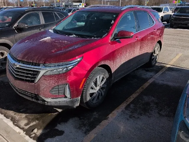 Red 2022 Chevrolet Equinox Premier for sale in Davison, MI