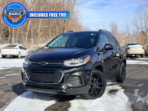 Black 2022 Chevrolet Trax LT for sale in Davison, MI