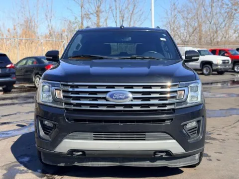 Photos of 2019 Ford Expedition XLT for sale in Davison, MI at Hank Graff Chevrolet Davison