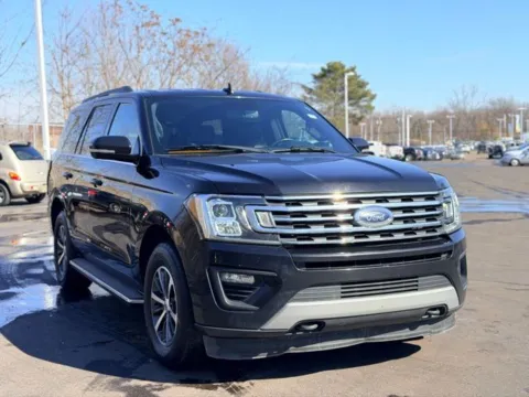 Another view of 2019 Ford Expedition XLT for sale in Davison, MI at Hank Graff Chevrolet Davison