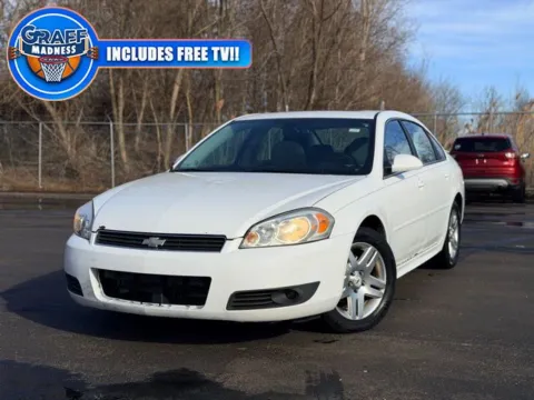 White 2010 Chevrolet Impala LT for sale in Davison, MI