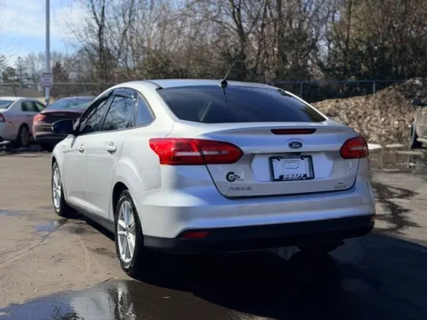 More photos of 2017 Ford Focus SE at Hank Graff Chevrolet Davison, MI