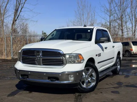 White 2017 Ram 1500 Big Horn for sale in Davison, MI