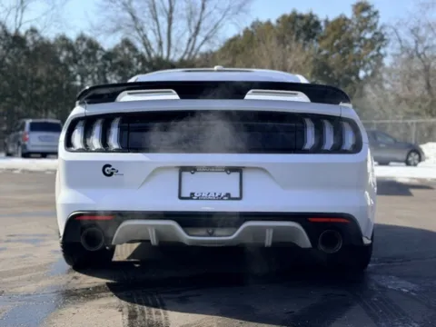 More photos of 2016 Ford Mustang GT Premium at Hank Graff Chevrolet Davison, MI