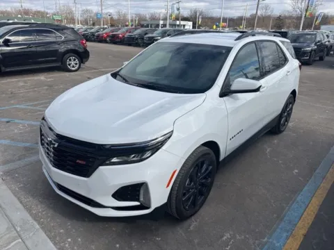 White 2024 Chevrolet Equinox RS for sale in Davison, MI