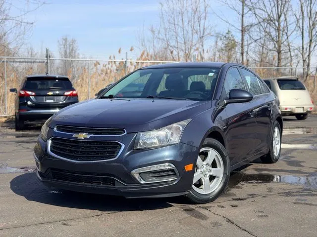 Used 2015 Chevrolet Cruze 1LT with VIN 1G1PC5SB4F7154401 for sale in Davison, MI