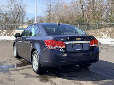 More photos of 2015 Chevrolet Cruze 1LT at Hank Graff Chevrolet Davison, MI