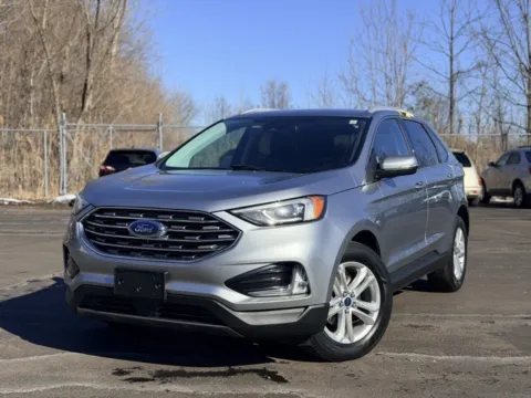 Silver 2020 Ford Edge SEL for sale in Davison, MI