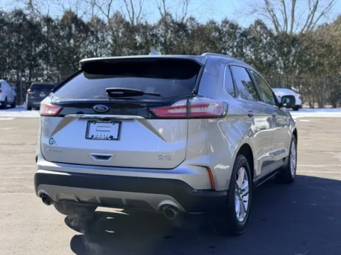 More photos of 2020 Ford Edge SEL at Hank Graff Chevrolet Davison, MI