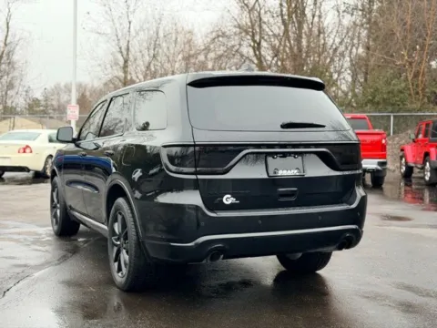 More photos of 2018 Dodge Durango SXT at Hank Graff Chevrolet Davison, MI