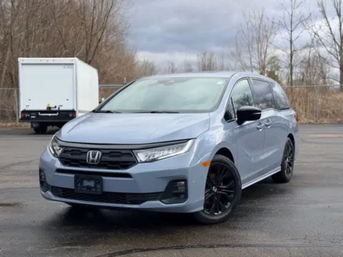 Photos of 2025 Honda Odyssey Sport-L for sale in Davison, MI at Hank Graff Chevrolet Davison