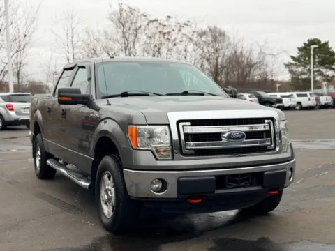 Photos of 2013 Ford F-150 XLT for sale in Davison, MI at Hank Graff Chevrolet Davison