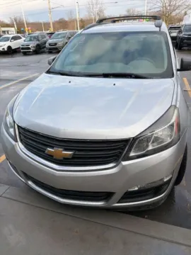 Photos of 2017 Chevrolet Traverse LS for sale in Davison, MI at Hank Graff Chevrolet Davison