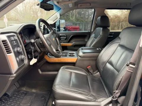 More photos of 2015 Chevrolet Silverado 1500 LTZ at Hank Graff Chevrolet Davison, MI