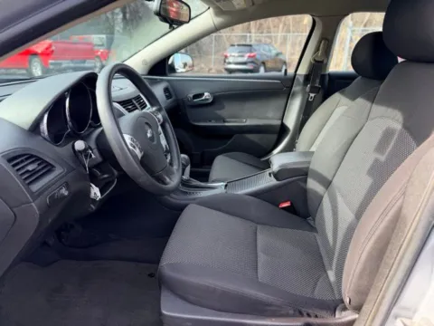 More photos of 2012 Chevrolet Malibu LT at Hank Graff Chevrolet Davison, MI