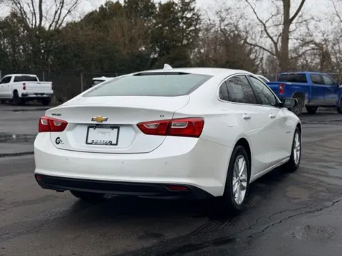 More photos of 2016 Chevrolet Malibu LT at Hank Graff Chevrolet Davison, MI