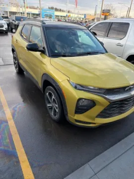 Yellow 2023 Chevrolet TrailBlazer RS for sale in Davison, MI