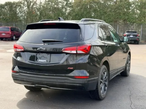 More photos of 2022 Chevrolet Equinox RS at Hank Graff Chevrolet Davison, MI