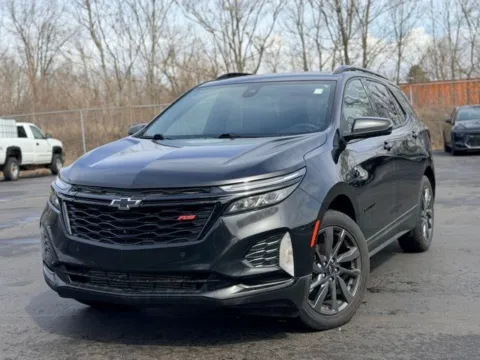 Black 2022 Chevrolet Equinox RS for sale in Davison, MI