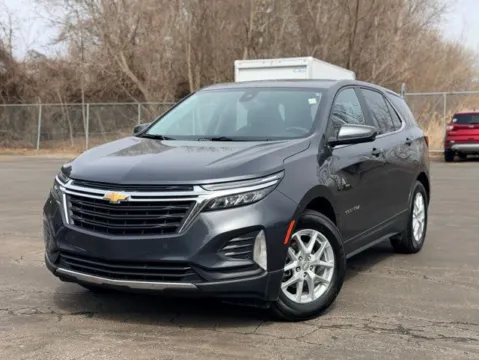 Photos of 2023 Chevrolet Equinox LT for sale in Davison, MI at Hank Graff Chevrolet Davison