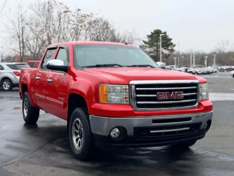 Photos of 2013 GMC Sierra 1500 SLE for sale in Davison, MI at Hank Graff Chevrolet Davison