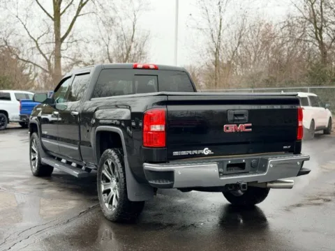 More photos of 2015 GMC Sierra 1500 SLT at Hank Graff Chevrolet Davison, MI
