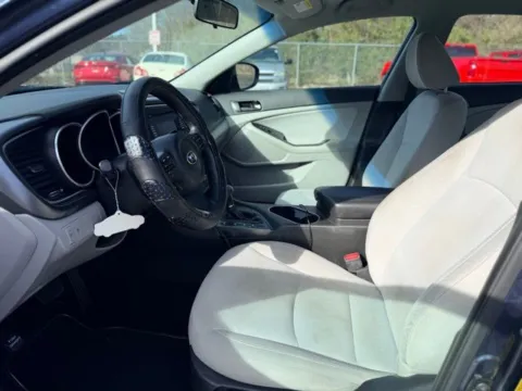 More photos of 2015 Kia Optima LX at Hank Graff Chevrolet Davison, MI