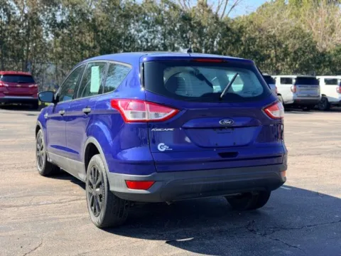 More photos of 2014 Ford Escape S at Hank Graff Chevrolet Davison, MI
