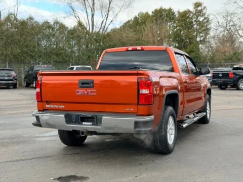 More photos of 2015 GMC Sierra 1500 SLE at Hank Graff Chevrolet Davison, MI