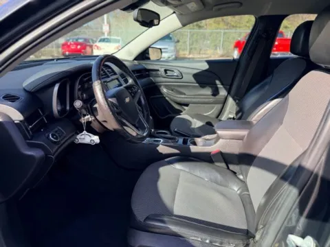 More photos of 2015 Chevrolet Malibu LT at Hank Graff Chevrolet Davison, MI