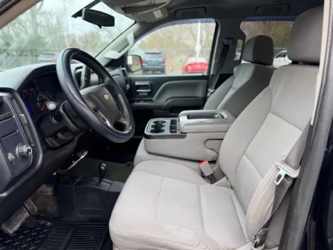 More photos of 2017 Chevrolet Silverado 1500 Custom at Hank Graff Chevrolet Davison, MI