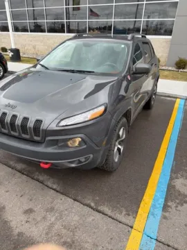 Gray 2015 Jeep Cherokee Trailhawk for sale in Davison, MI