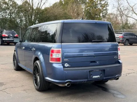 More photos of 2018 Ford Flex SEL at Hank Graff Chevrolet Davison, MI