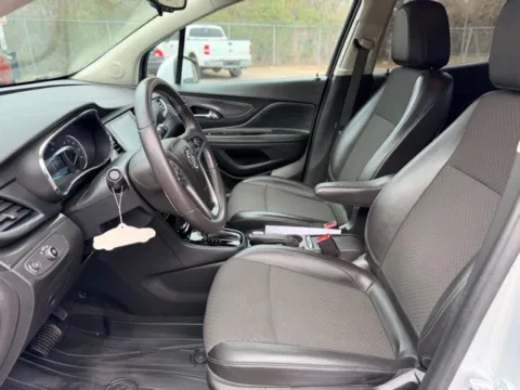 More photos of 2021 Buick Encore Preferred at Hank Graff Chevrolet Davison, MI