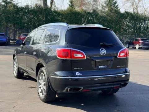 More photos of 2013 Buick Enclave Leather Group at Hank Graff Chevrolet Davison, MI