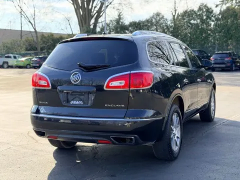 More photos of 2013 Buick Enclave Leather Group at Hank Graff Chevrolet Davison, MI