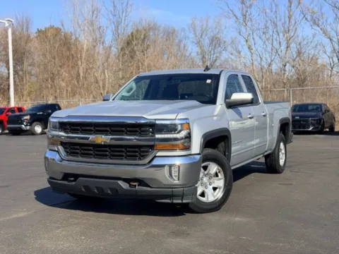 Photos of 2016 Chevrolet Silverado 1500 LT for sale in Davison, MI at Hank Graff Chevrolet Davison
