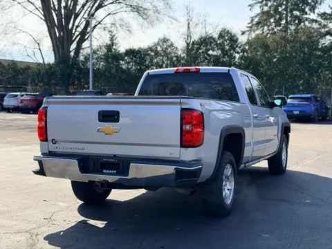 More photos of 2016 Chevrolet Silverado 1500 LT at Hank Graff Chevrolet Davison, MI