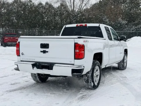 More photos of 2018 Chevrolet Silverado 1500 LT at Hank Graff Chevrolet Davison, MI