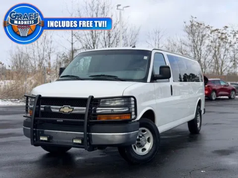 White 2015 Chevrolet Express 3500 LT for sale in Davison, MI