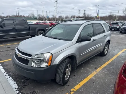 Silver 2005 Chevrolet Equinox LS for sale in Davison, MI