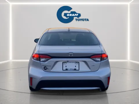 More photos of 2020 Toyota Corolla LE at Hank Graff Chevrolet Davison, MI