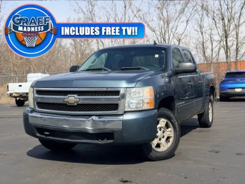 Gray 2008 Chevrolet Silverado 1500 LT for sale in Davison, MI