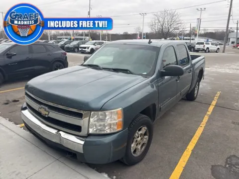 Gray 2008 Chevrolet Silverado 1500 LT for sale in Davison, MI