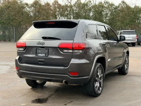 More photos of 2021 Jeep Grand Cherokee 80th Anniversary Edition at Hank Graff Chevrolet Davison, MI