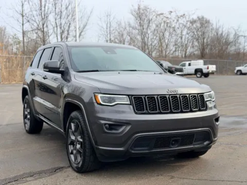 More photos of 2021 Jeep Grand Cherokee 80th Anniversary Edition at Hank Graff Chevrolet Davison, MI