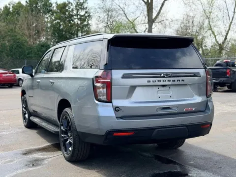 More photos of 2023 Chevrolet Suburban RST at Hank Graff Chevrolet Davison, MI