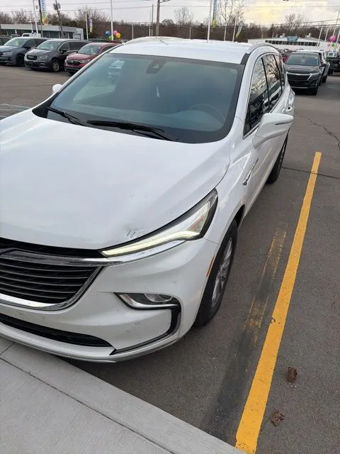 White 2024 Buick Enclave Essence for sale in Davison, MI