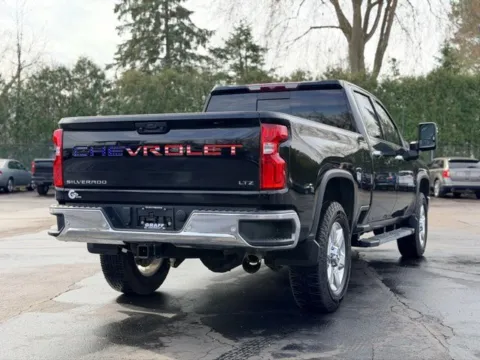More photos of 2020 Chevrolet Silverado 2500HD LTZ at Hank Graff Chevrolet Davison, MI