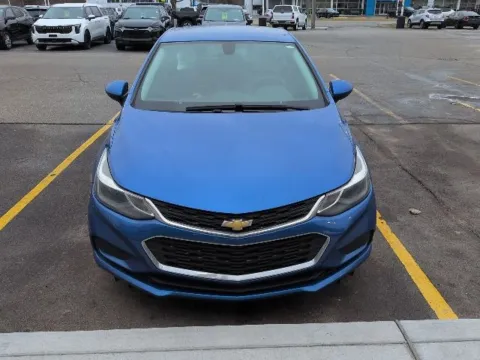 Photos of 2016 Chevrolet Cruze LT for sale in Davison, MI at Hank Graff Chevrolet Davison